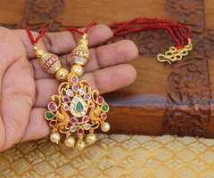 Matte Finish Peacock Handmade Beads Necklace T2293