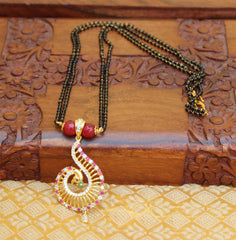 Peacock Black Beads Necklace T2346