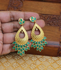 Matte Finish Stylish Earrings T2825