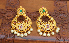 Matte Finish Stylish Pearl Stone Earrings T2508