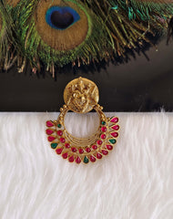 Temple Ganesh Gold Plated Stone Pendant T2854