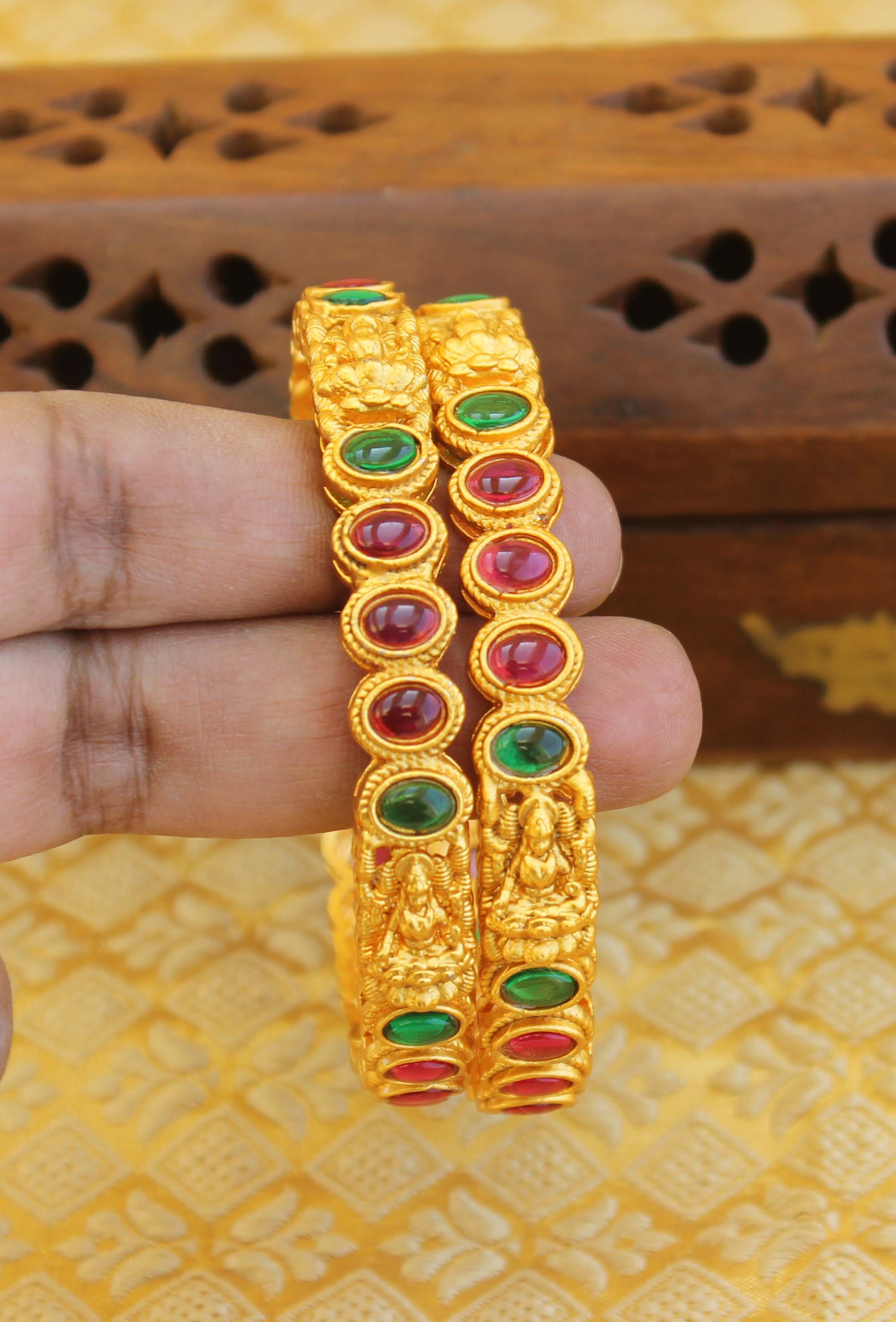 Matte Finish Kempu Stone Temple Bangles T3005