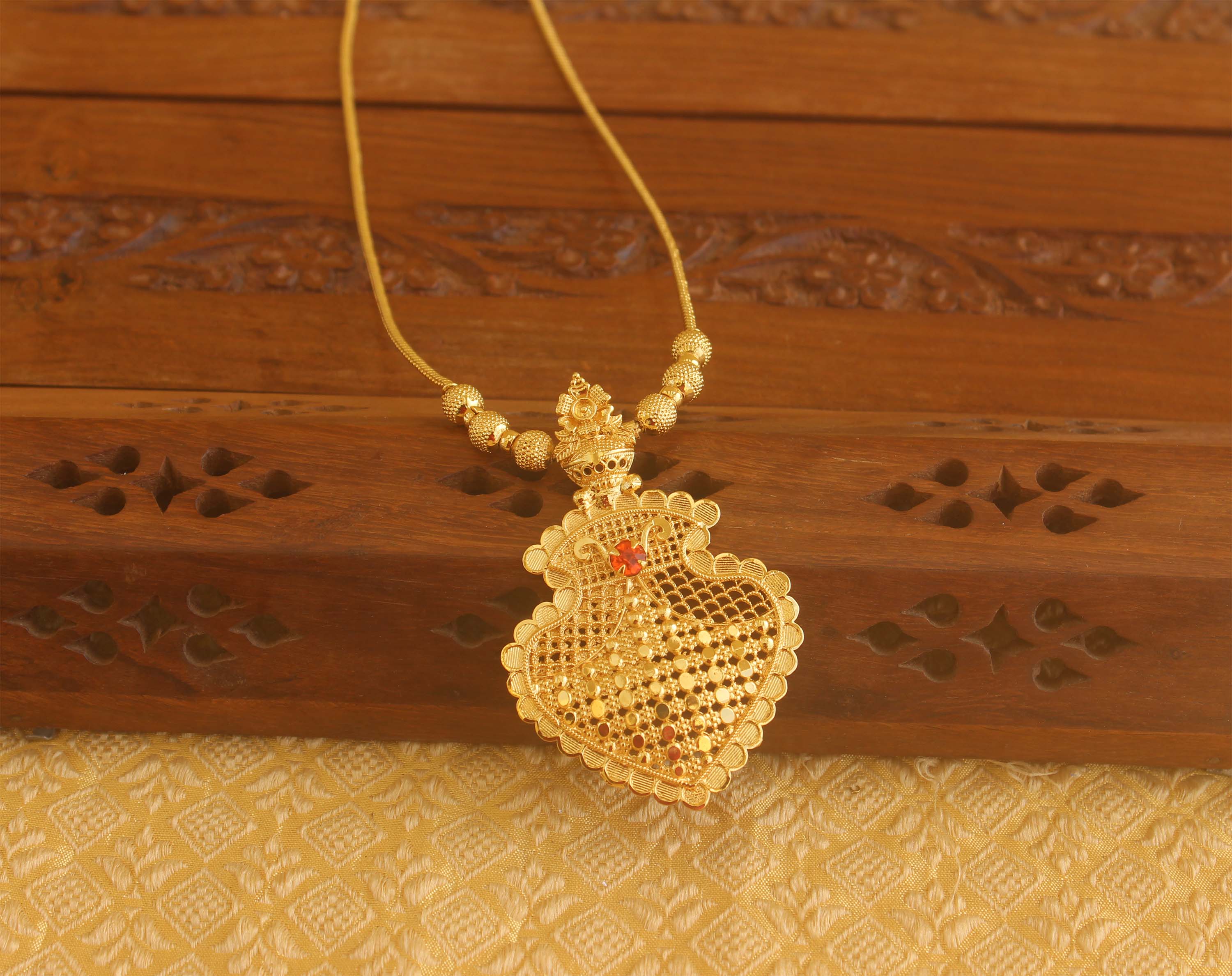 Designer Gold plated Necklace Tanvi54