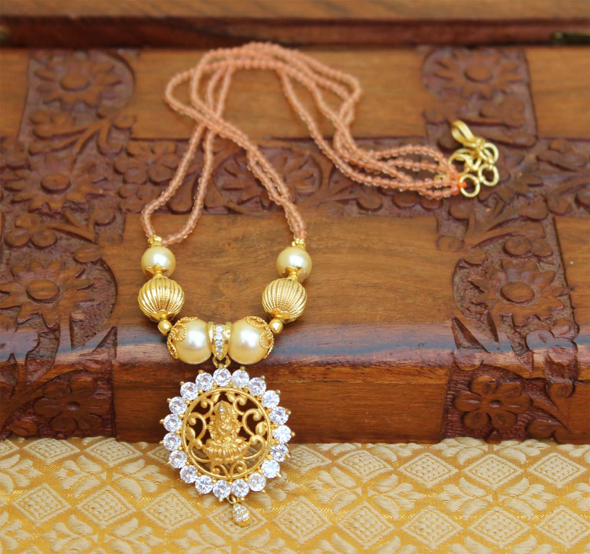 Temple Matte Finish Beads Handmade Necklace T2340