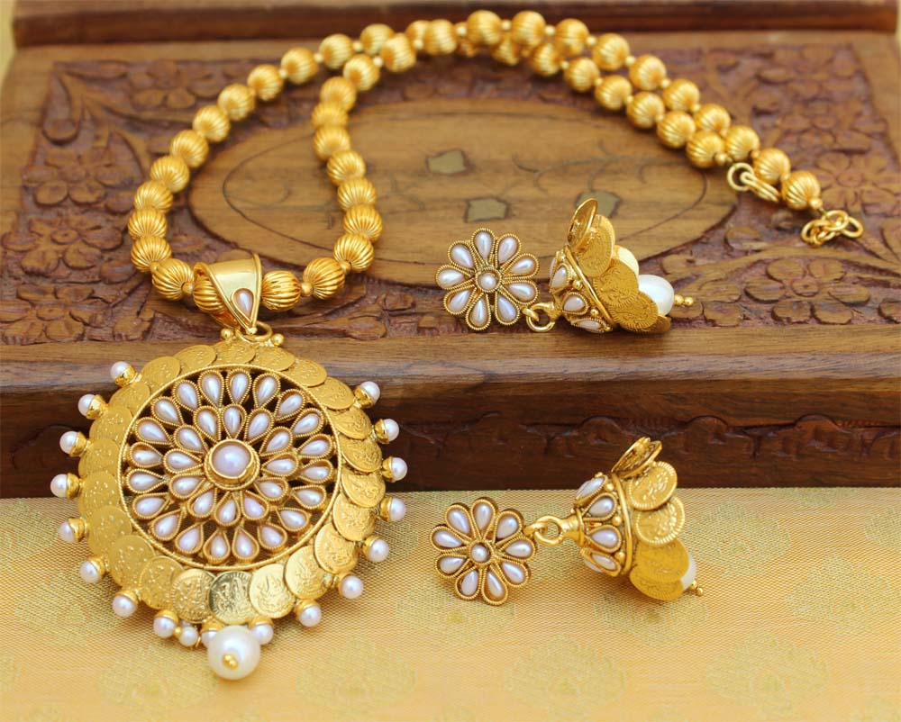 Gold Plated Temple Kasu Handmade Necklace Set T2635