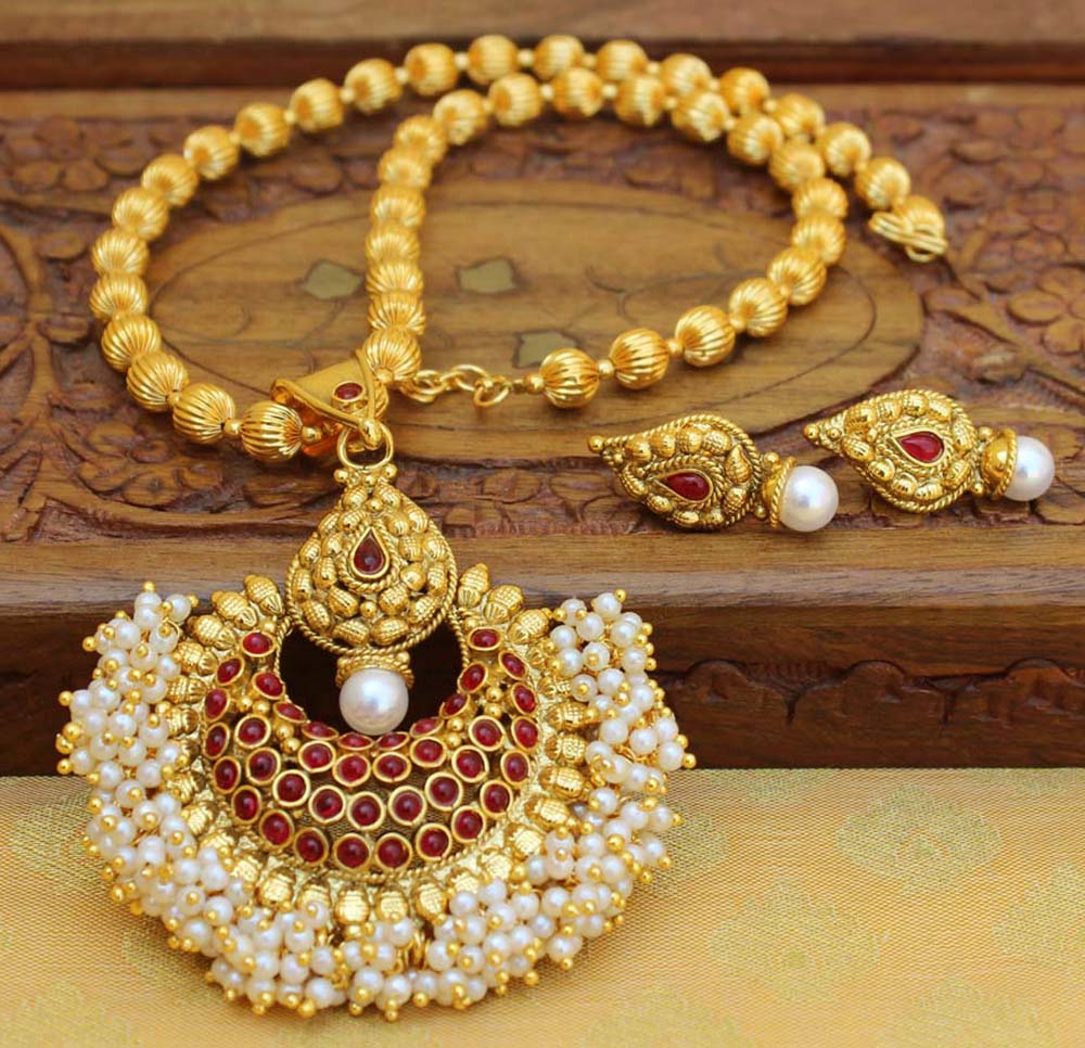Handmade Gold Plated Pearl Necklace Set T2643