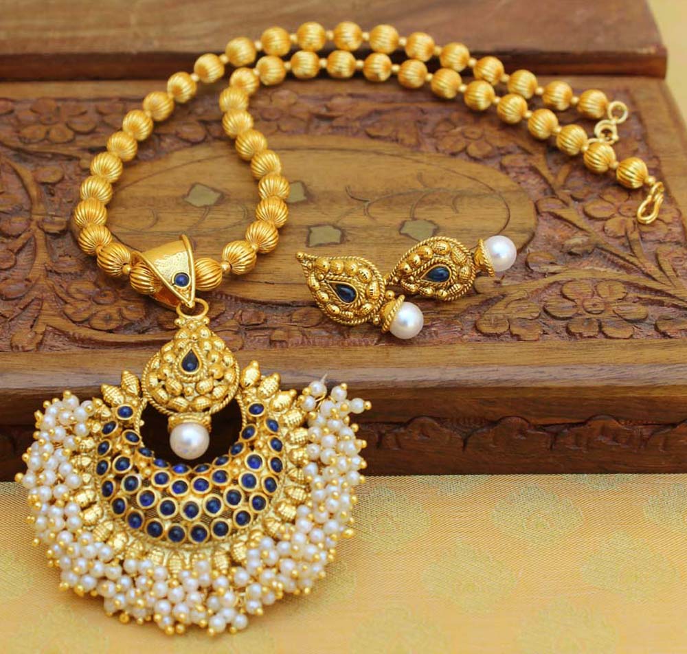 Handmade Gold Plated Pearl Necklace Set T2644
