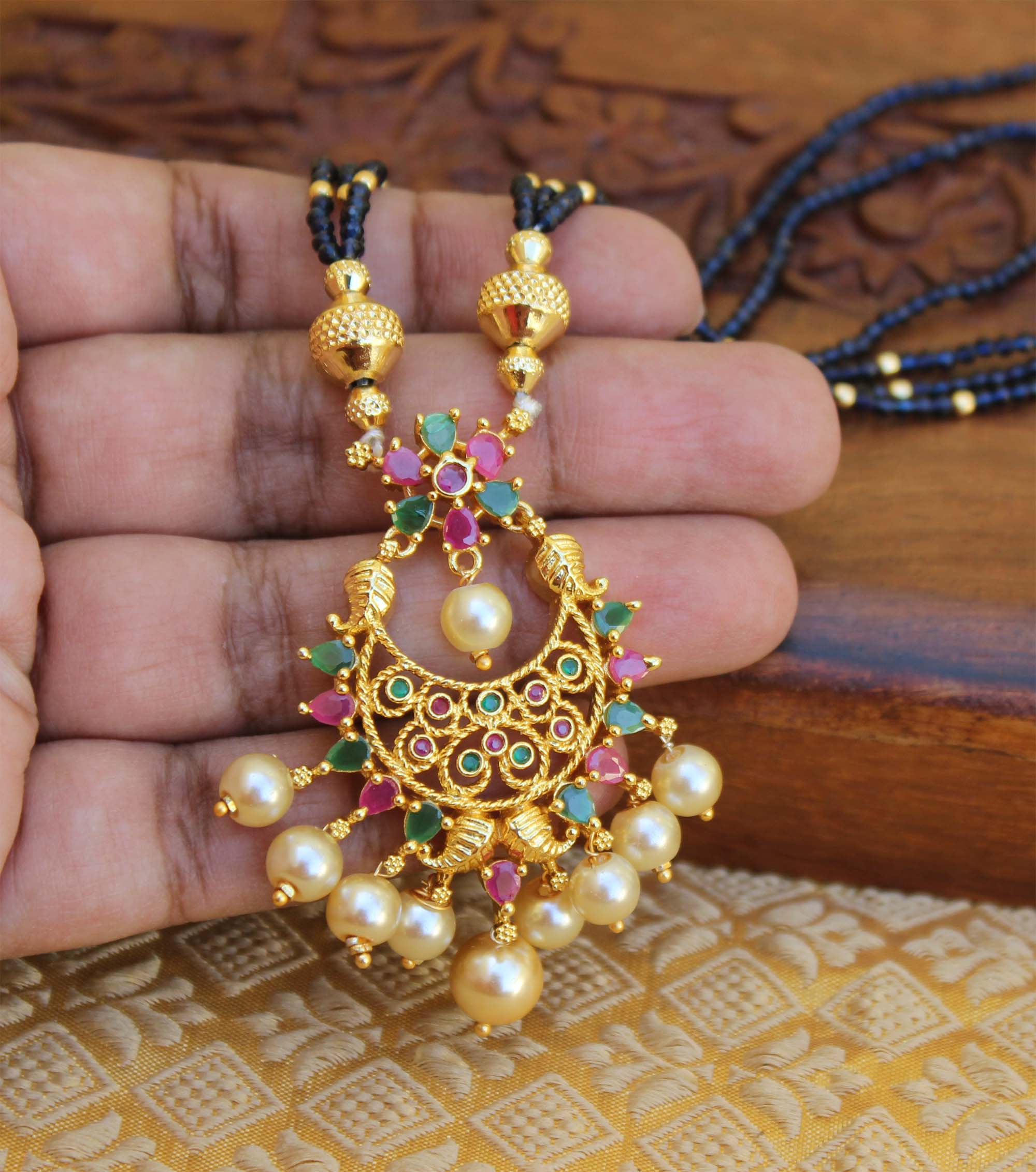 Stylish Gold Plated Handmade Beads Necklace T2257