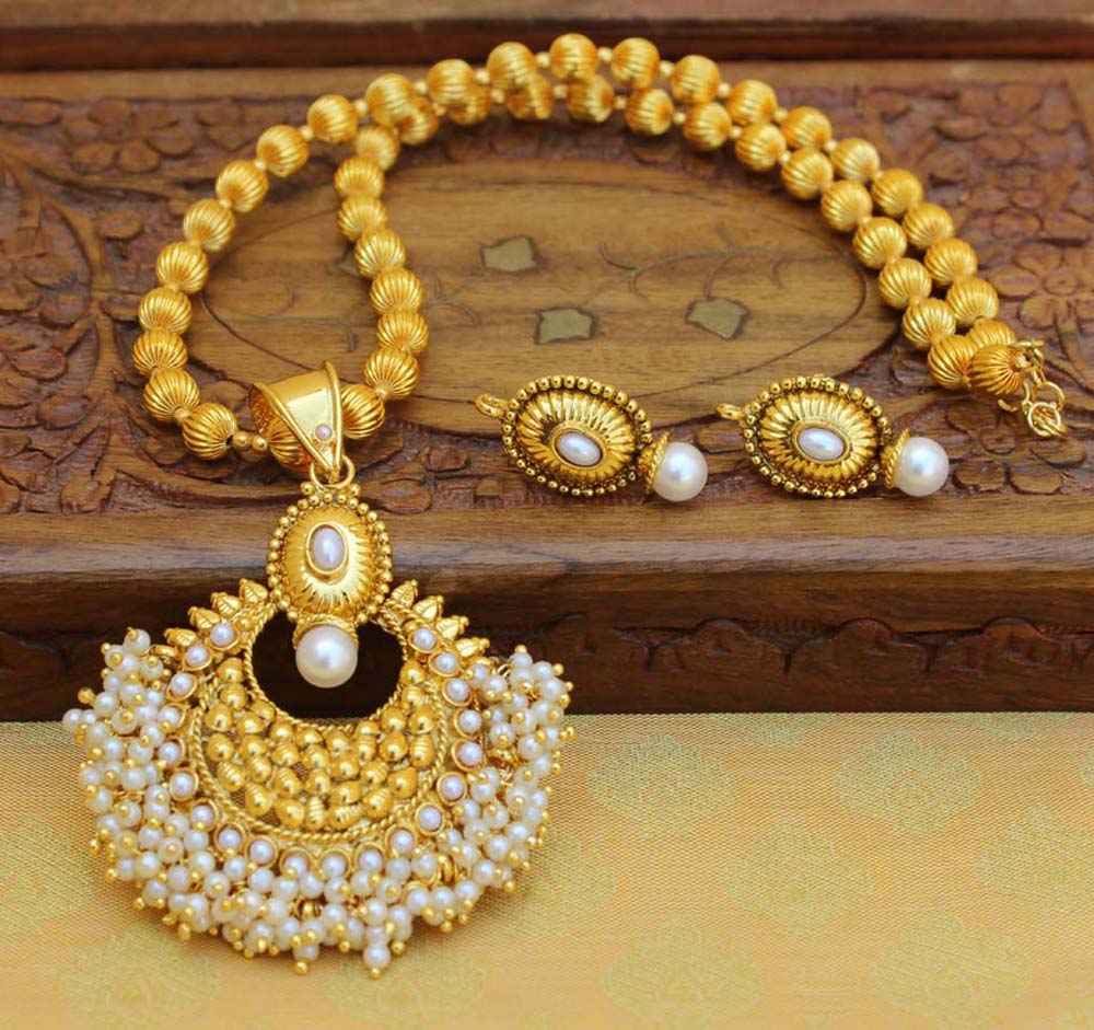 Gold Plated Handmade Pendant Necklace Set T2656