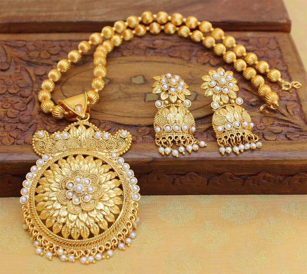 Designer Gold Plated Handmade Necklace Set T2659