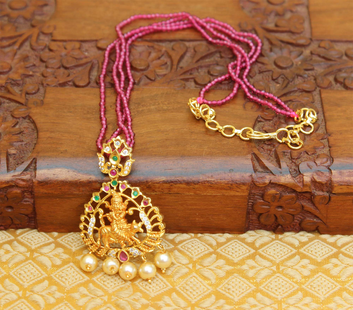 Temple Pendant with Beads Necklace T2260