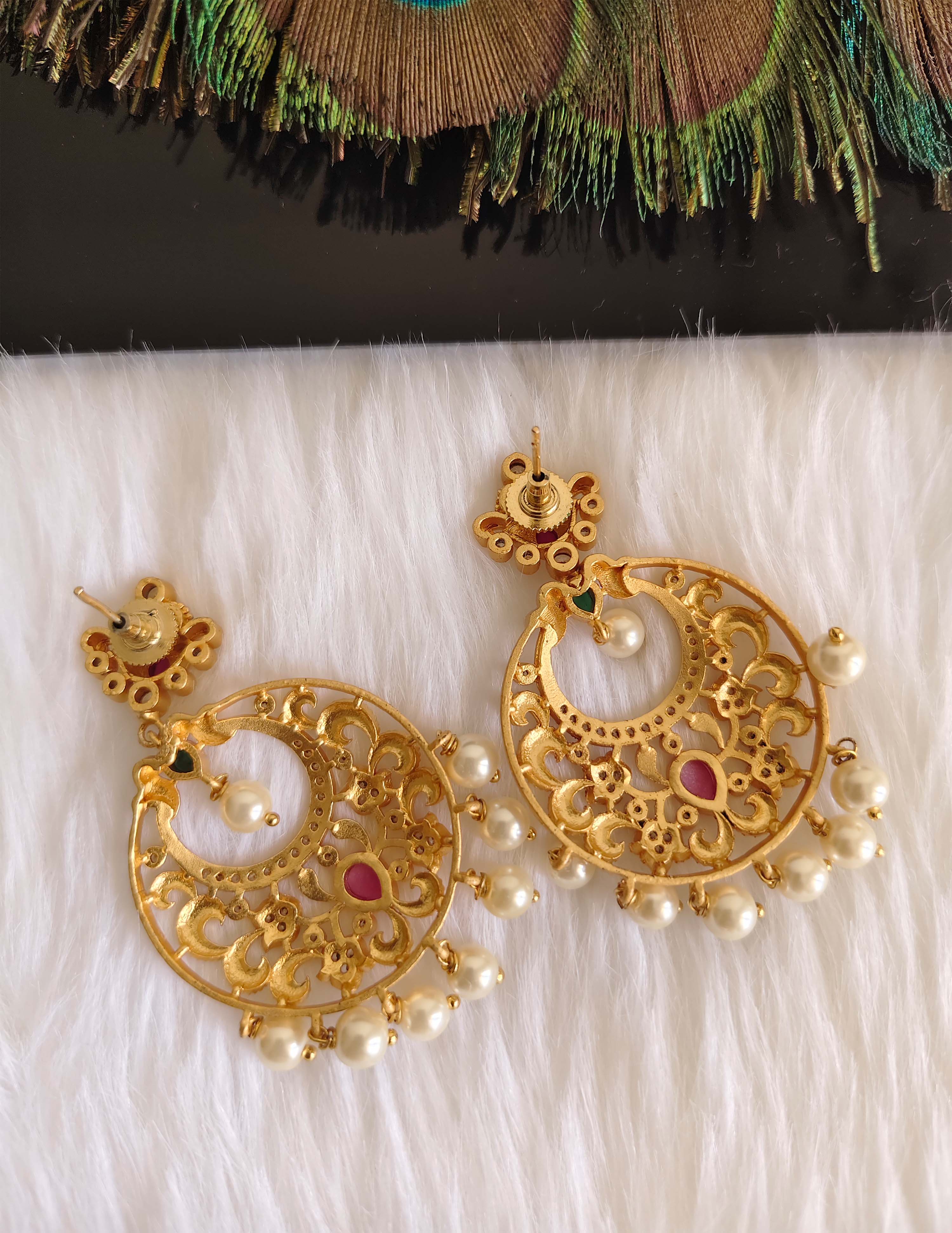 Stylish Matte Finish Pearl Stone Earrings T2867