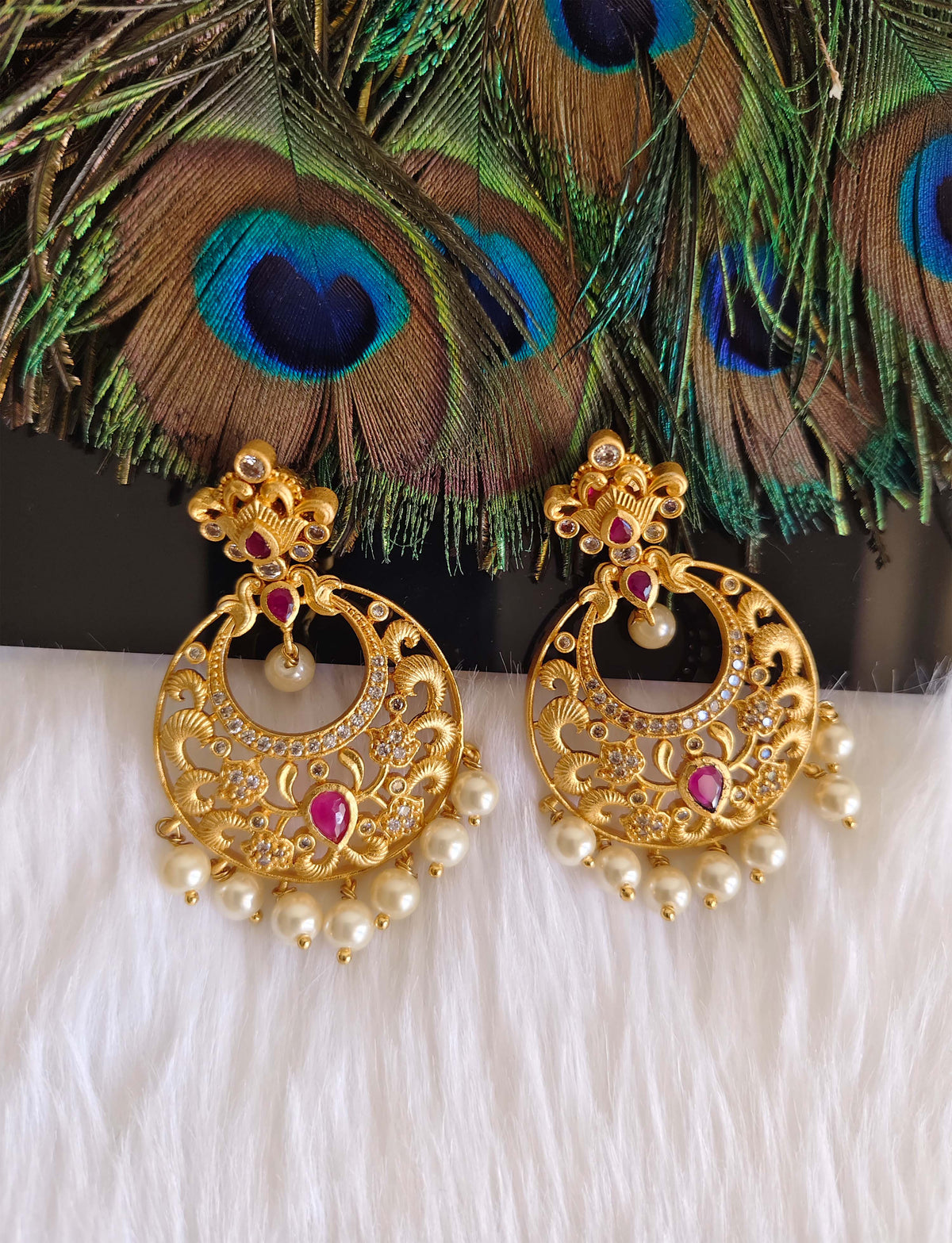 Stylish Matte Finish Pearl Stone Earrings T2868