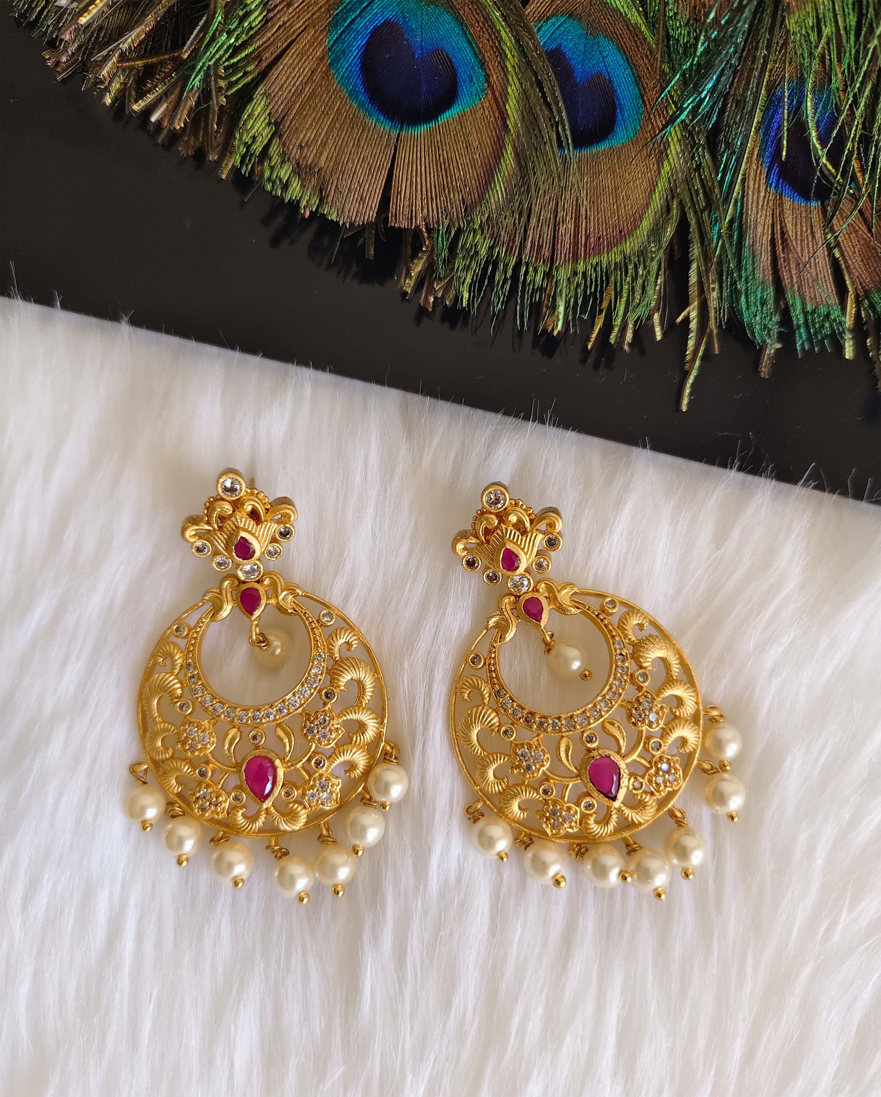 Stylish Matte Finish Pearl Stone Earrings T2868