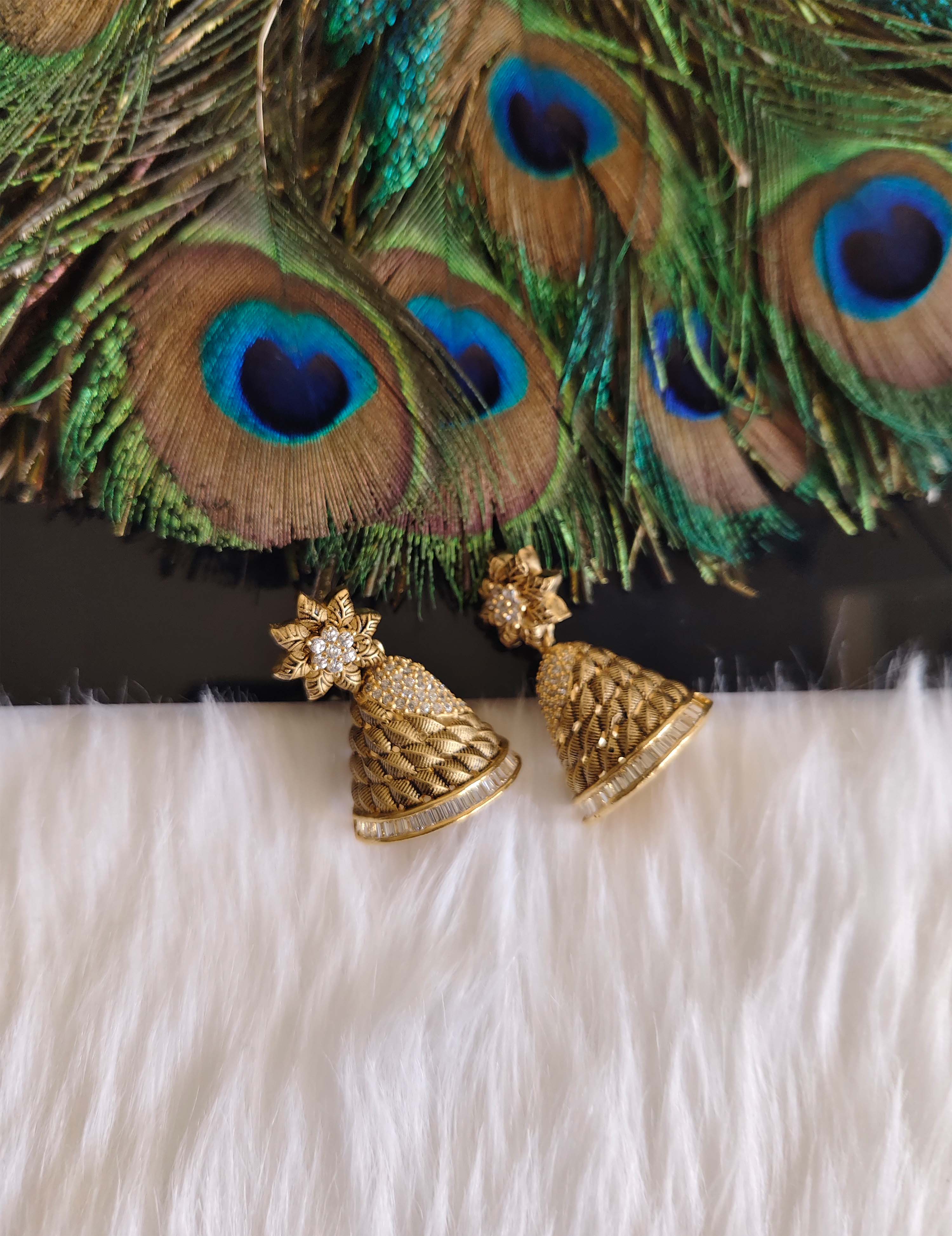 Matte Finish Stone Jhumka Earrings T2878