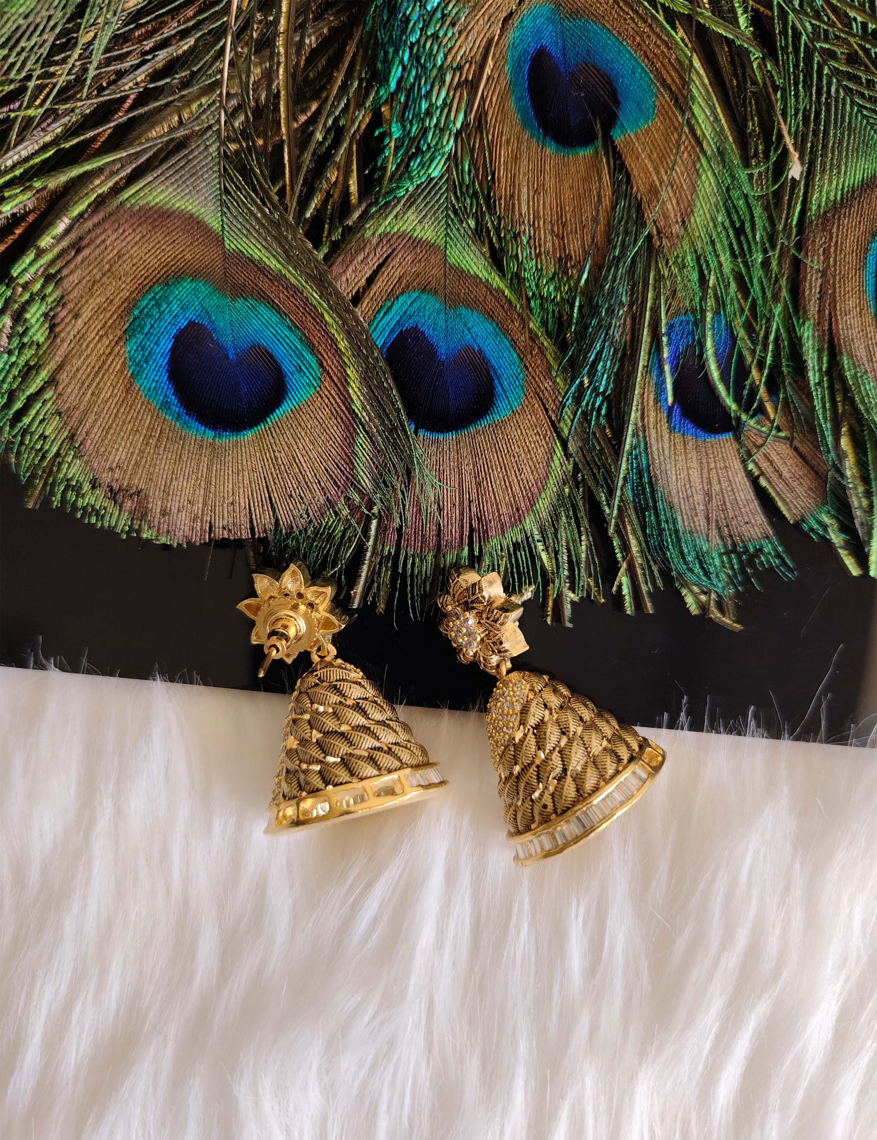 Matte Finish Stone Jhumka Earrings T2878