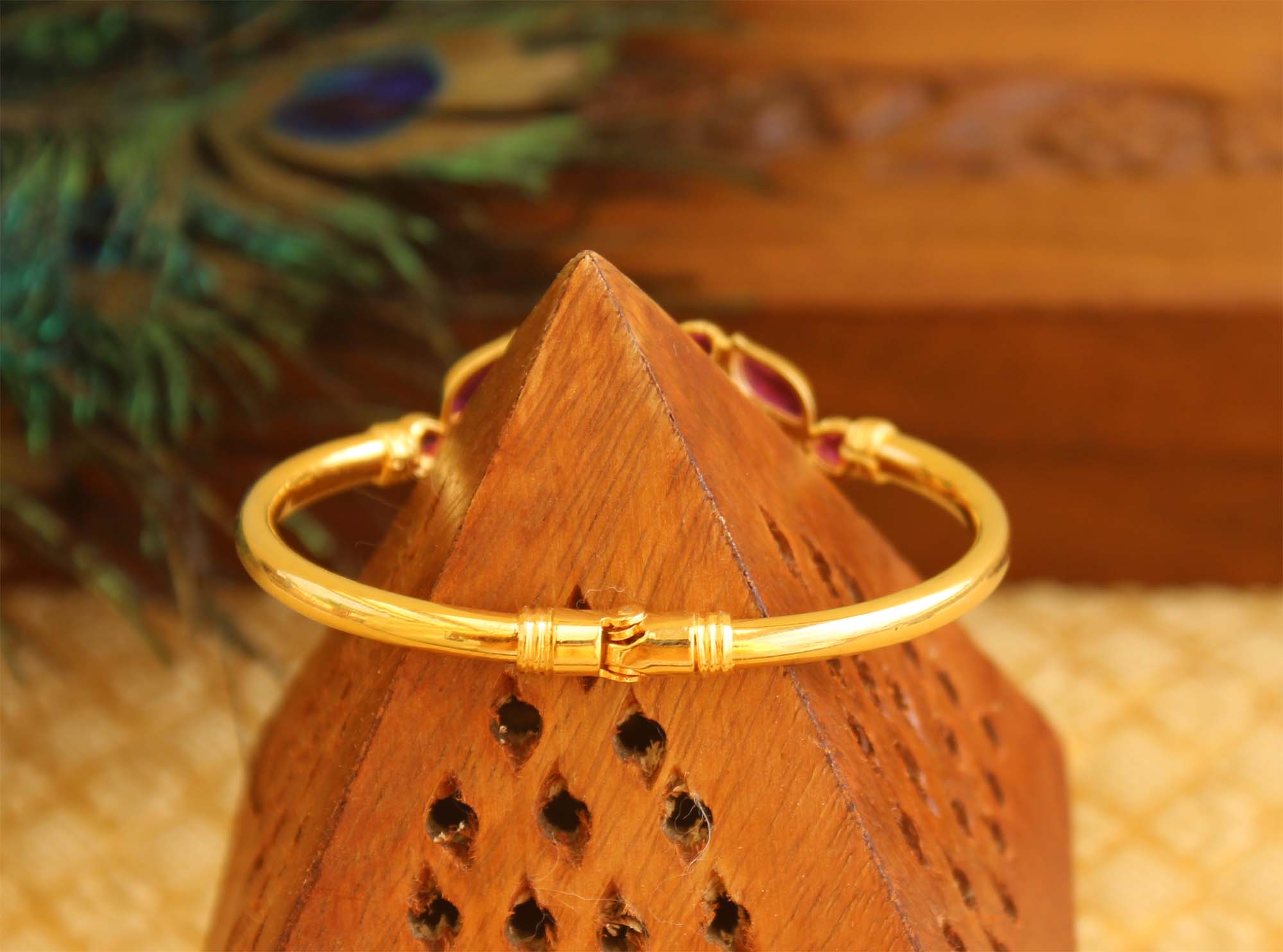 Gold Plated Floral Stylish Kada T3068