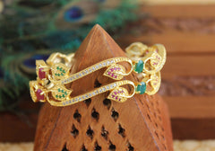 CZ Stone Gold Plated Stylish Floral Bangles T2897