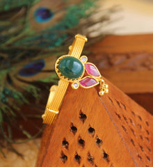 Gold Plated Stylish Kada T3070