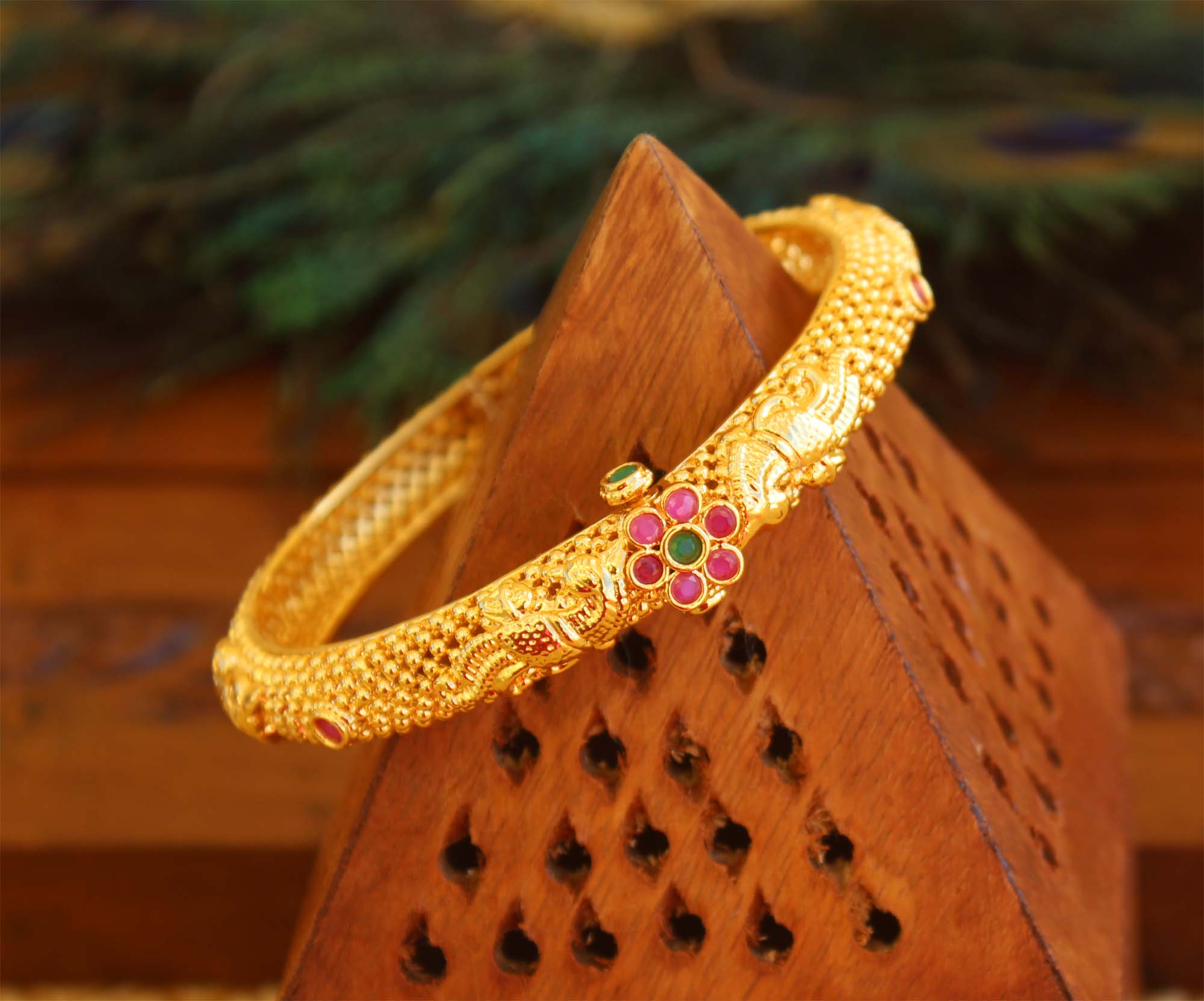 Gold Plated Peacock Stone Bangle Kada T3118