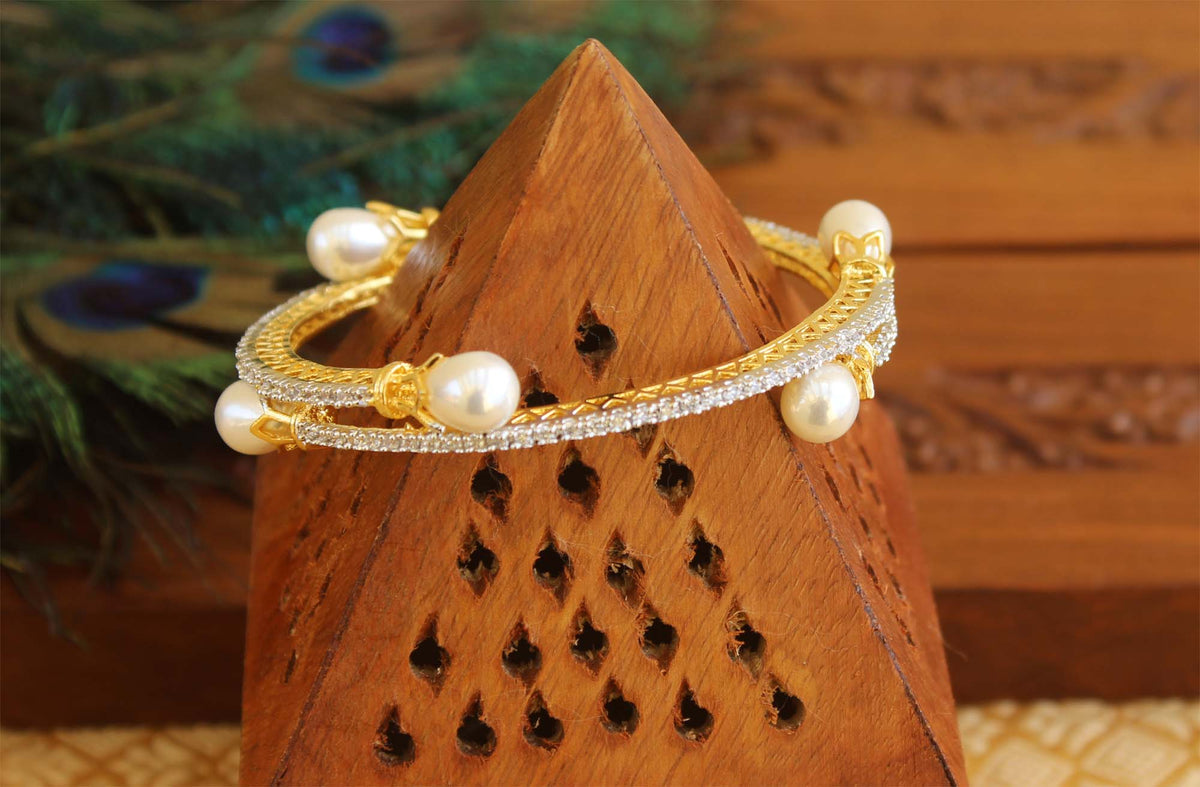 CZ Stone Gold Plated Pearl Bangle T2984
