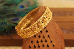 Antique Gold Plated Peacock Stone Bangle T3092