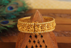 Antique Gold Plated Peacock Stone Bangle T3095