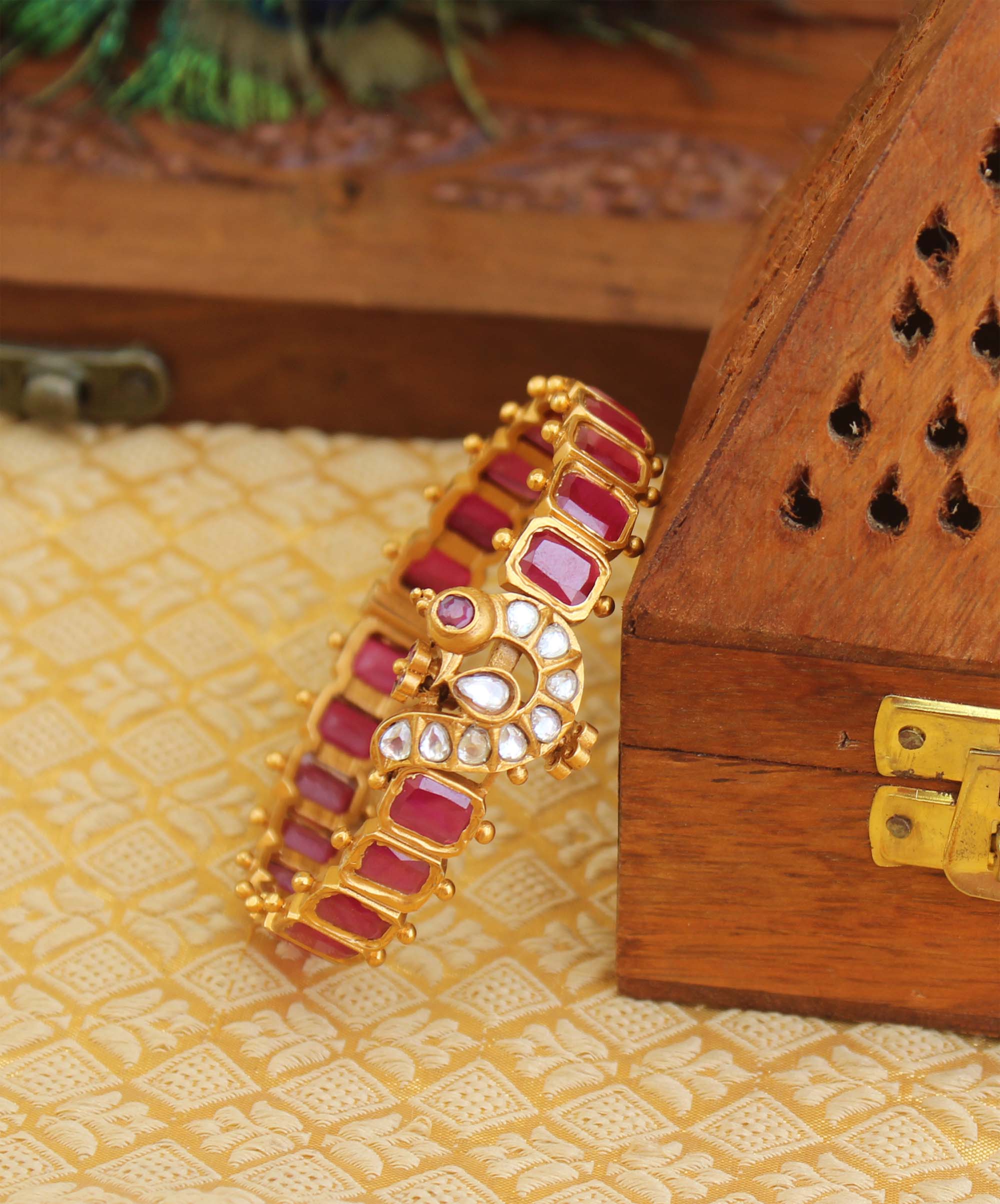 Antique Gold Peacock Ruby Stone Bangle T3097