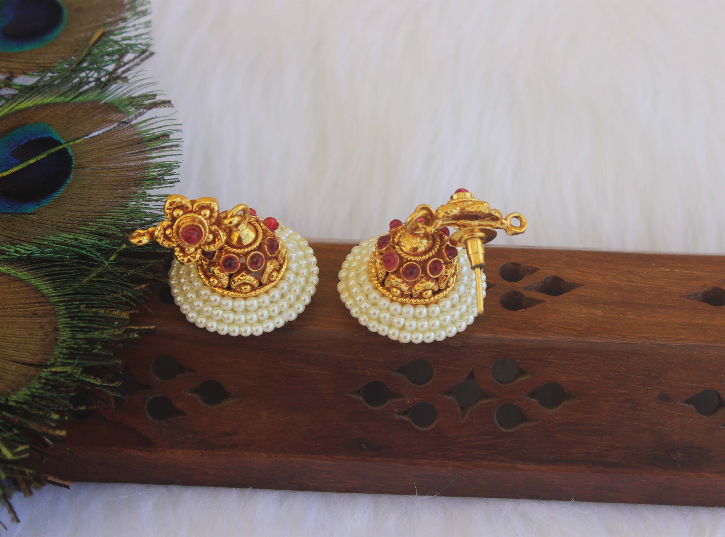 Geru polish  kempu earrings T2075