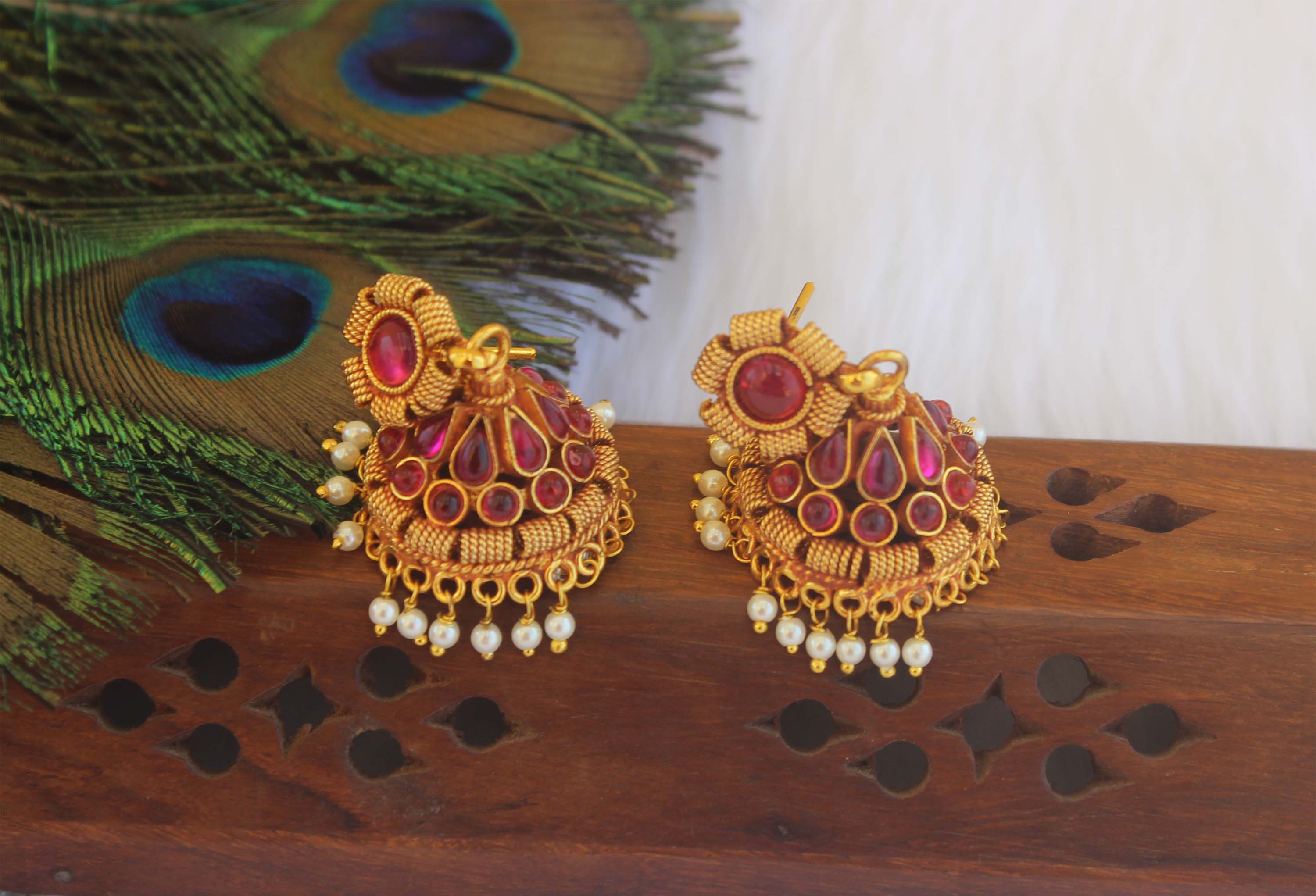 Geru polish  kempu earrings T2077