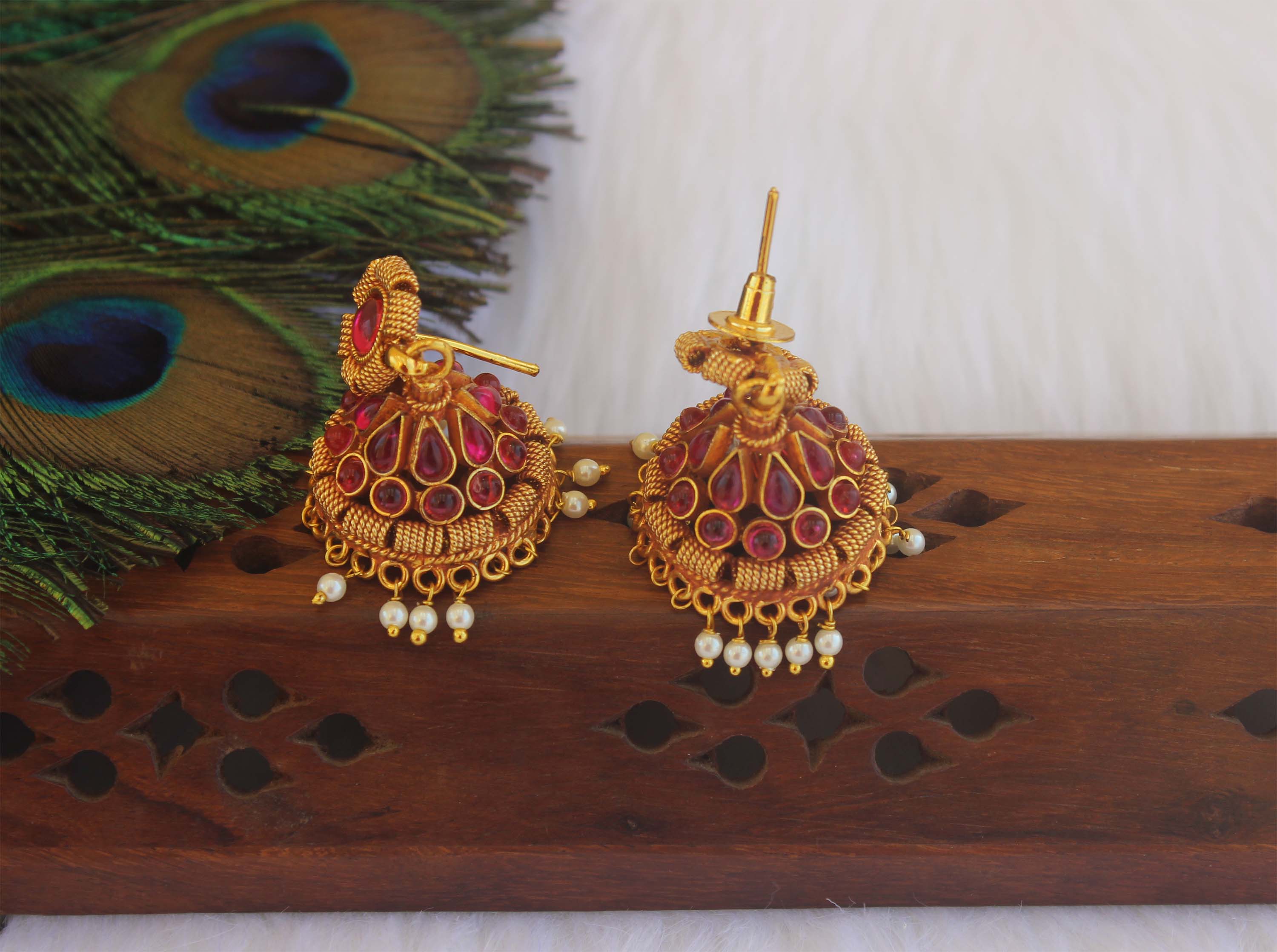 Geru polish  kempu earrings T2077