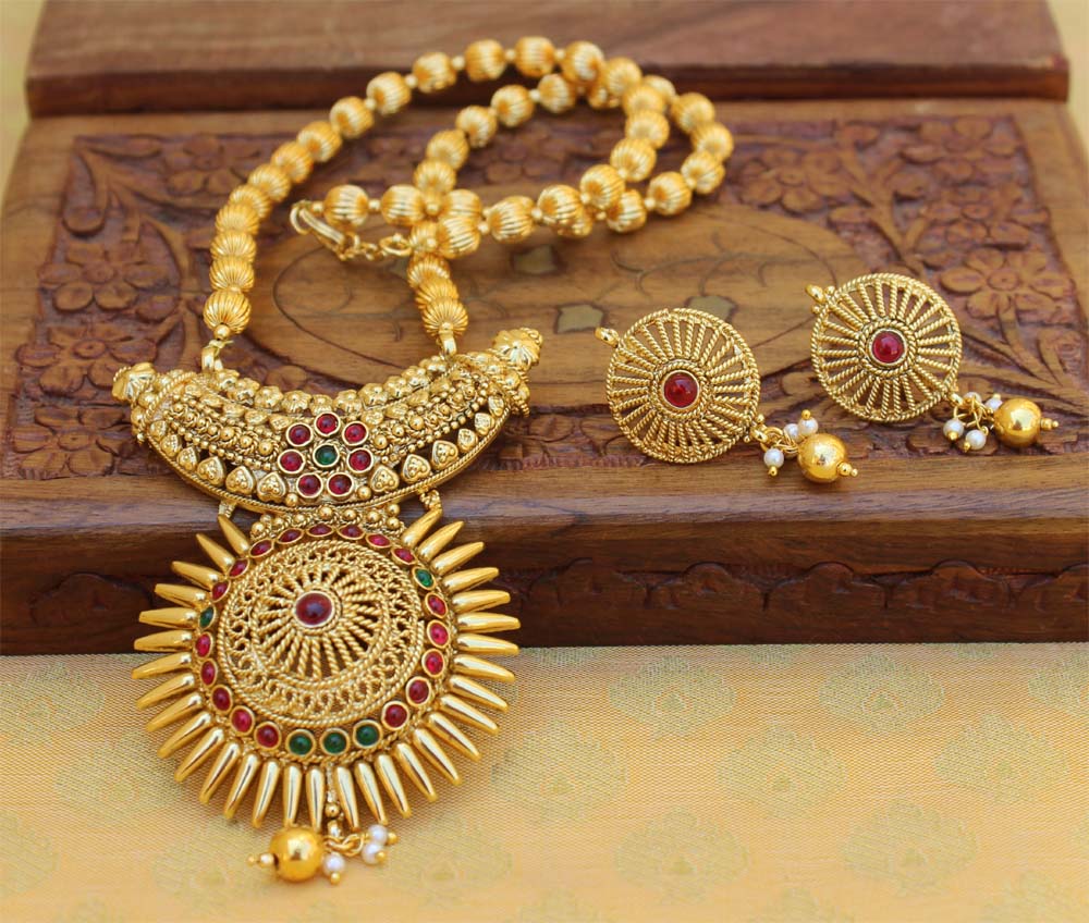 Matte Finish Handmade Necklace Set T2793