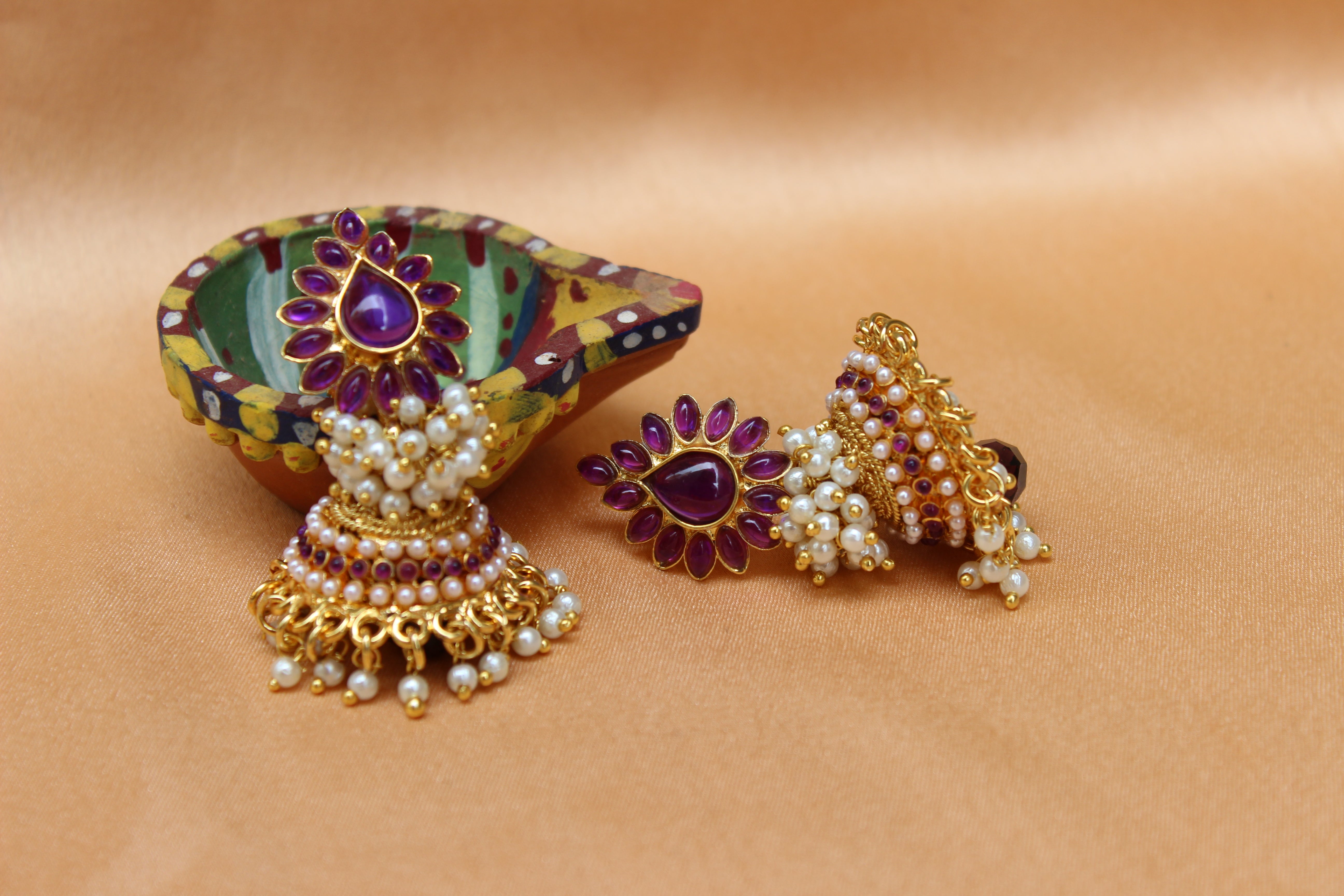 Gold Plated Stone Jhumka Earrings T2586