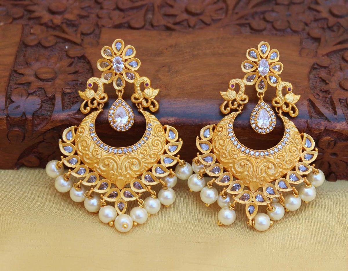 Matte Finish Peacock Pearl Earrings T2772