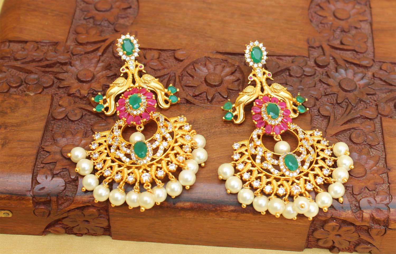 Elegant Peacock Matte Finish Peacock Earrings T2777