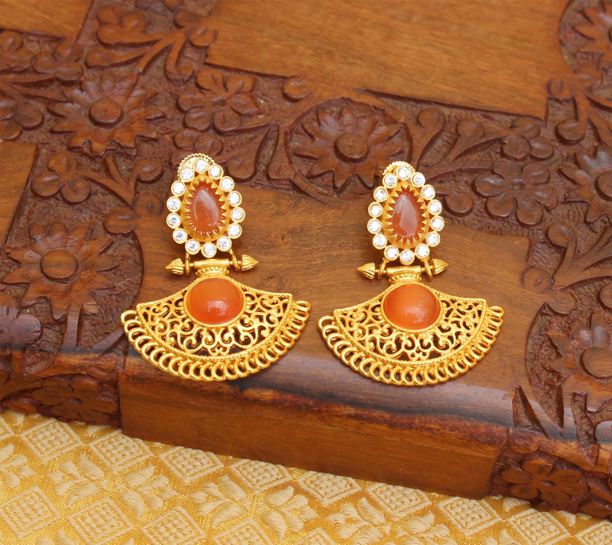 Stylish Matte Finish Stone Earrings T2828