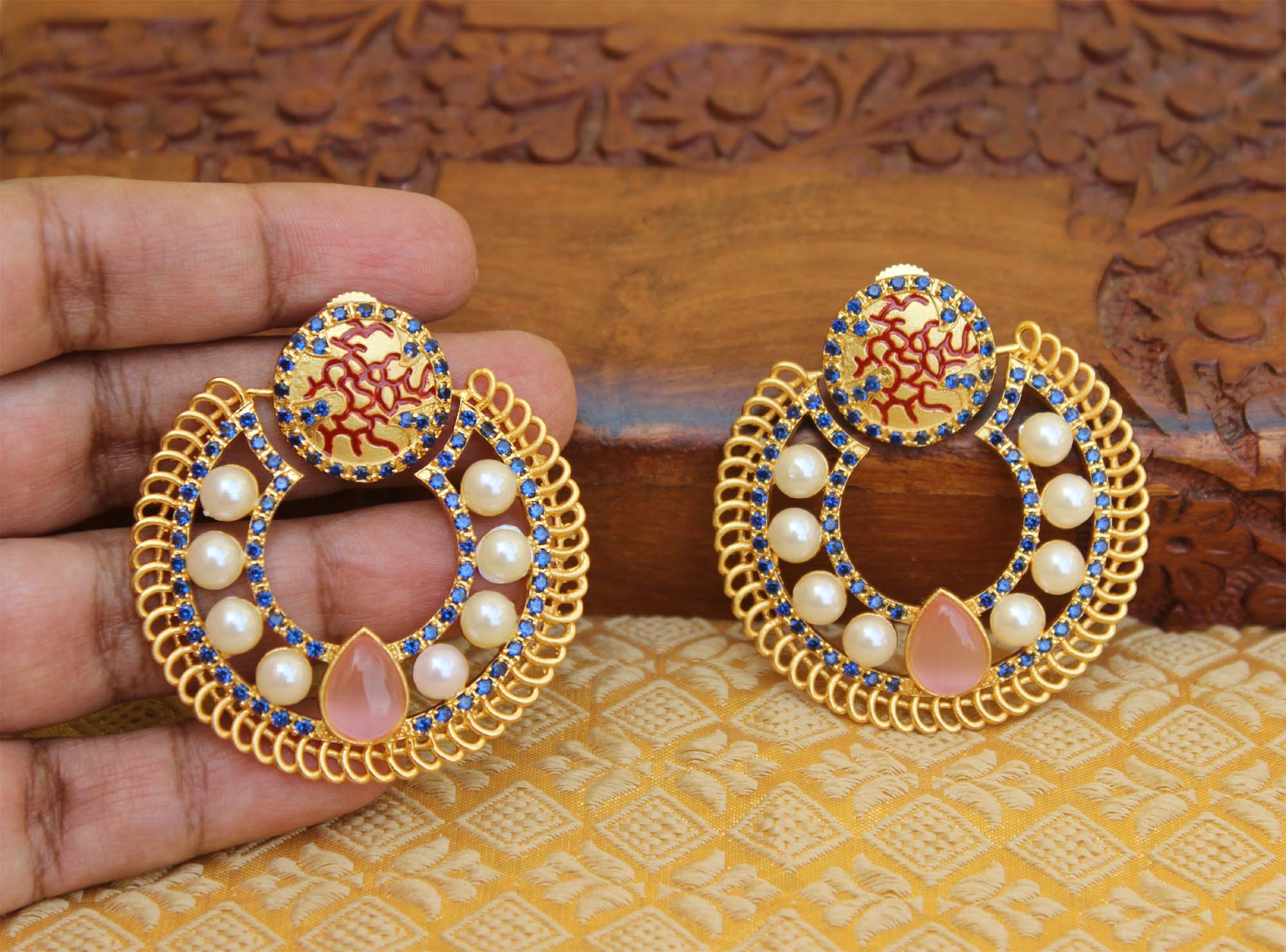 Matte Finish Pearl Stone Earrings T2842