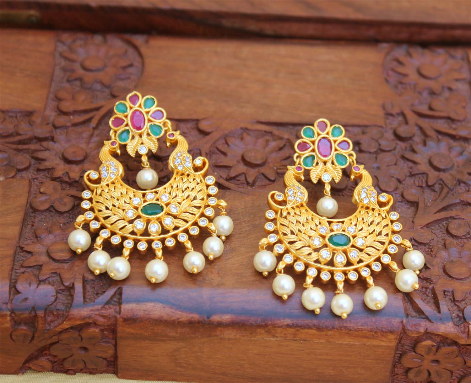 Matte Finish Peacock Pearl Earrings T2477