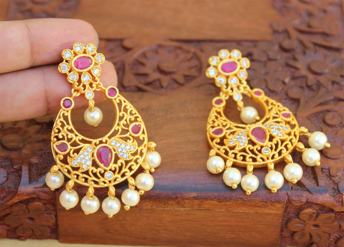 Matte Finish Stylish Pearl Earrings T2501