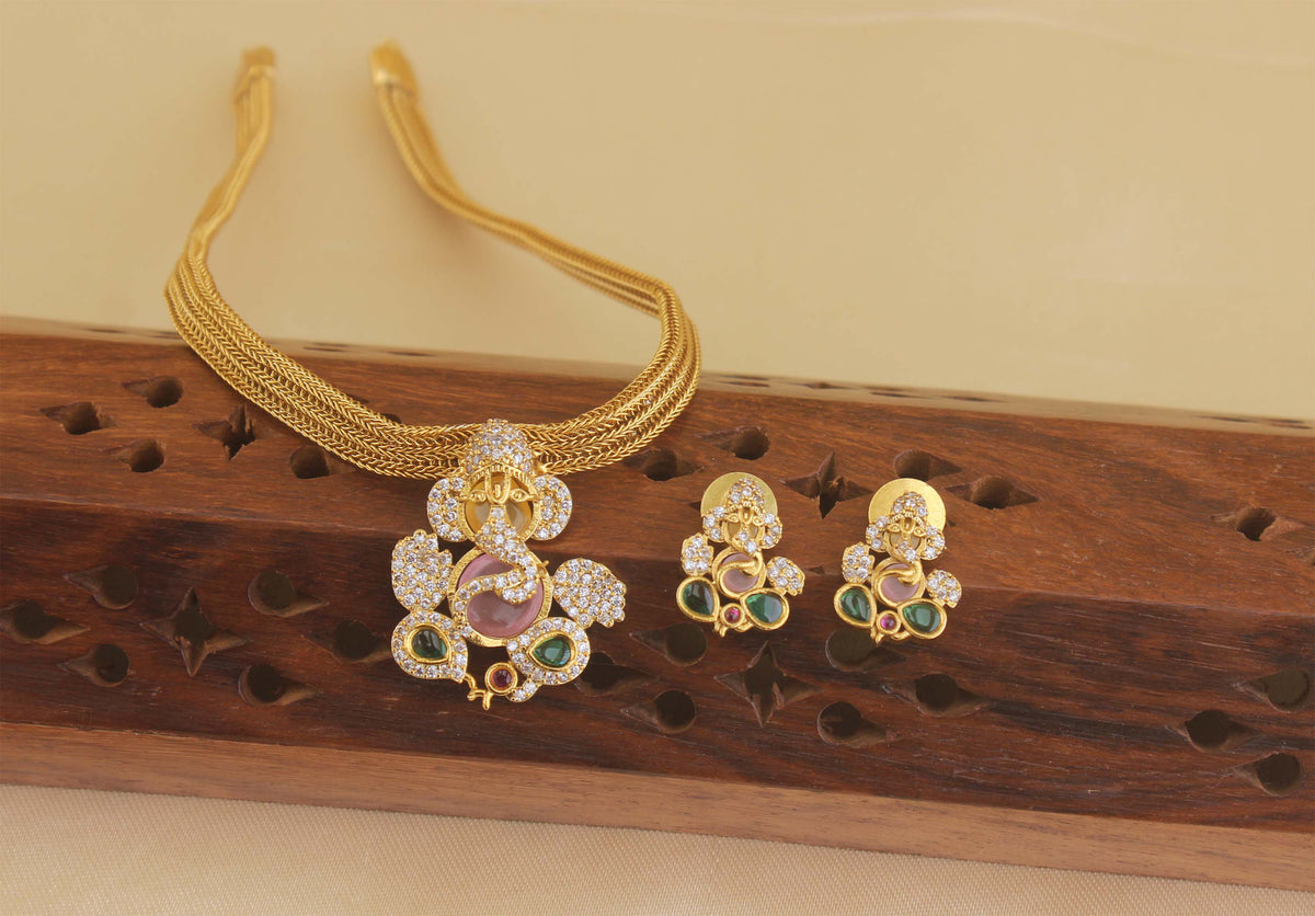 Temple Ganesha stone necklace T2081