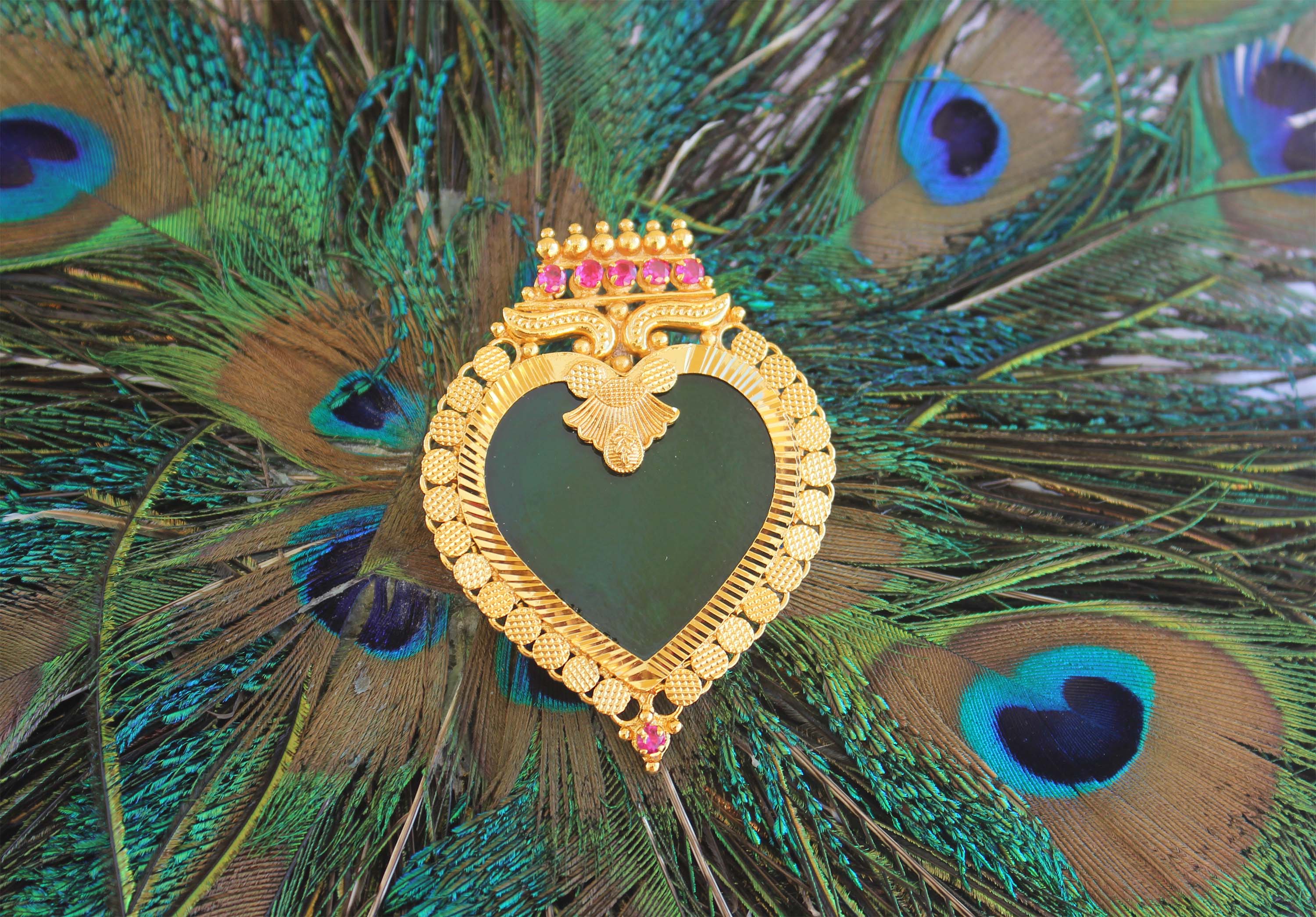 Kerala Charming Palakka Pendant T452