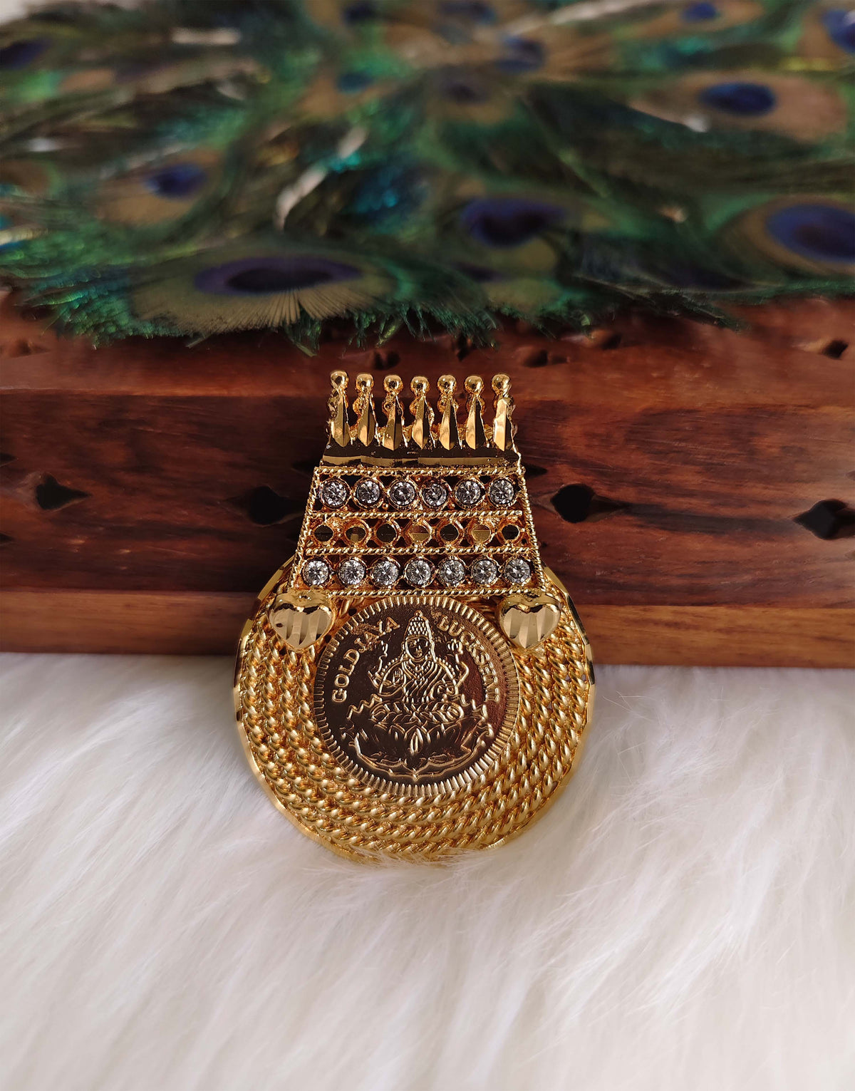 Kerala Style Temple Kasu Stone Pendant T3165