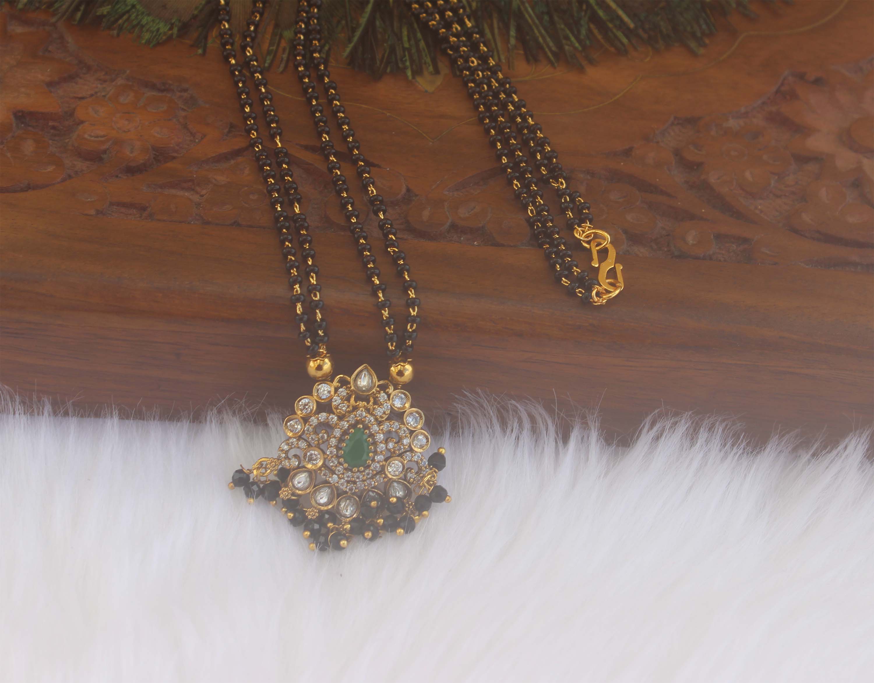 Gold Plated Black Beads Necklace T2216