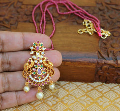 Matte Finish Peacock Pendant Beads Necklace T2281