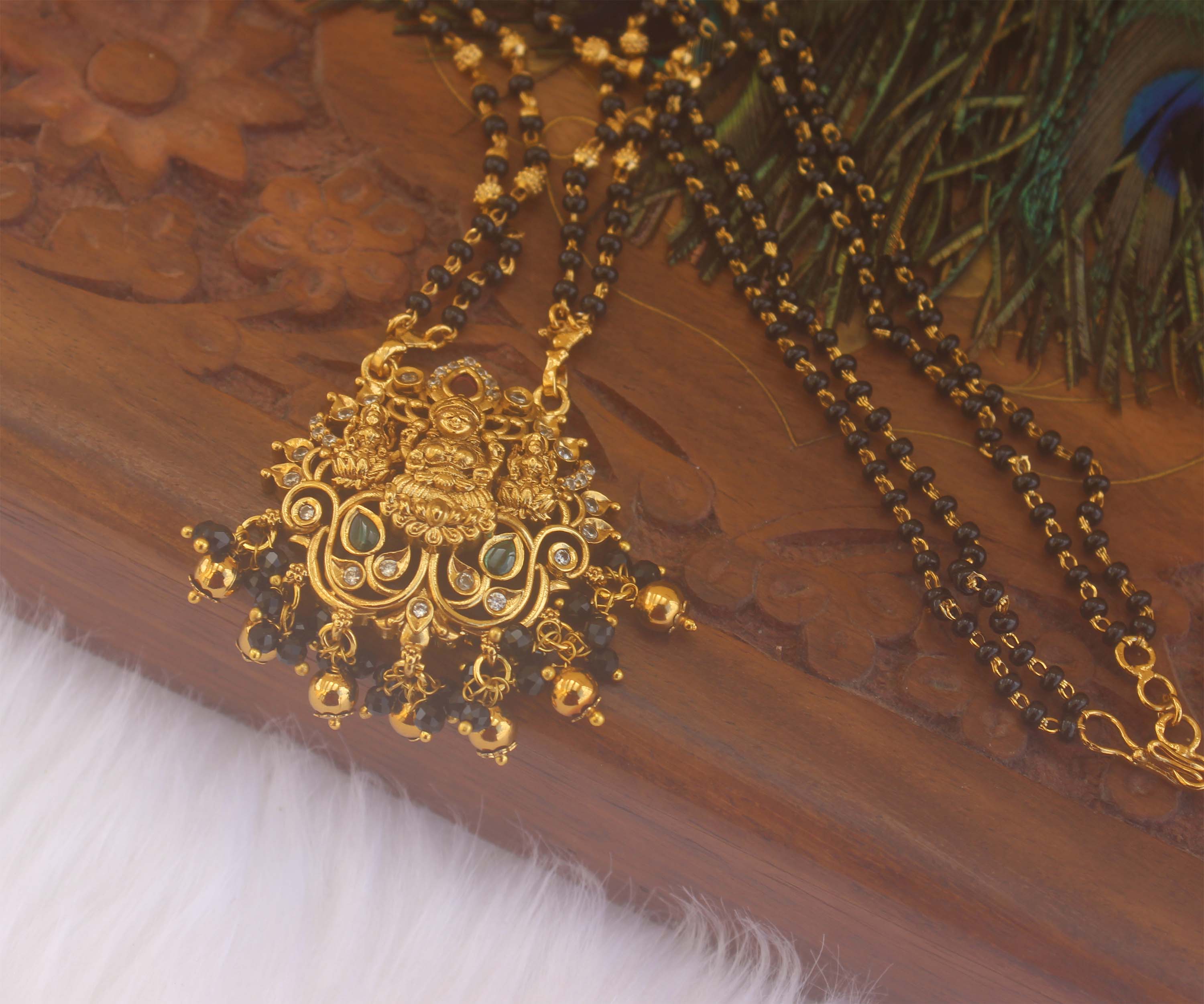 Lakshmi Temple Black Beads Necklace T2218