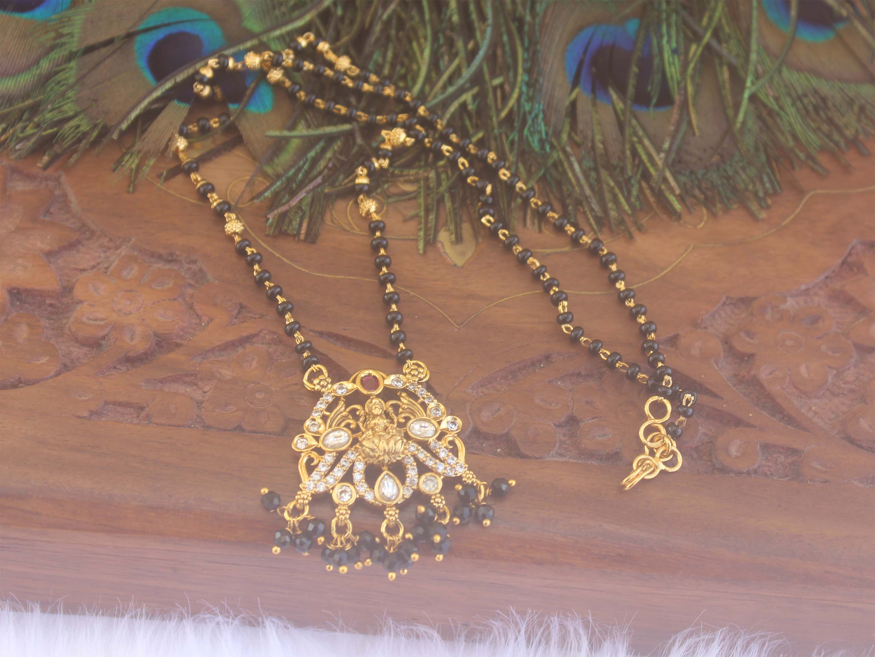 Stylish Temple Black Beads Necklace T2219