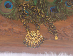 Multi Color Peacock Black Beads Necklace T2220