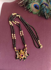 Gold Plated Temple Ganesh Black Beads Necklace T3142