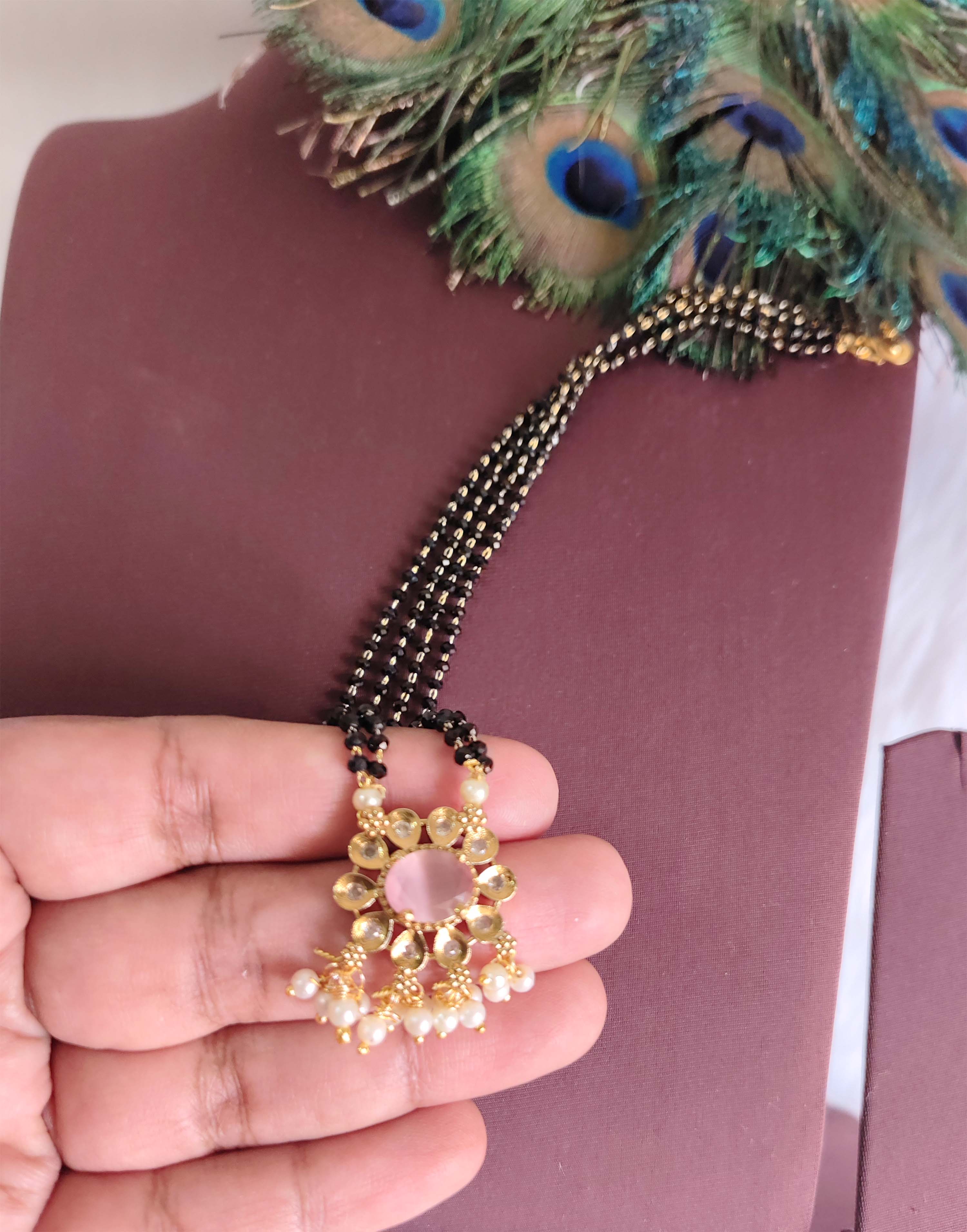 Gold Plated Pearl Stone Black Beads Necklace T3160