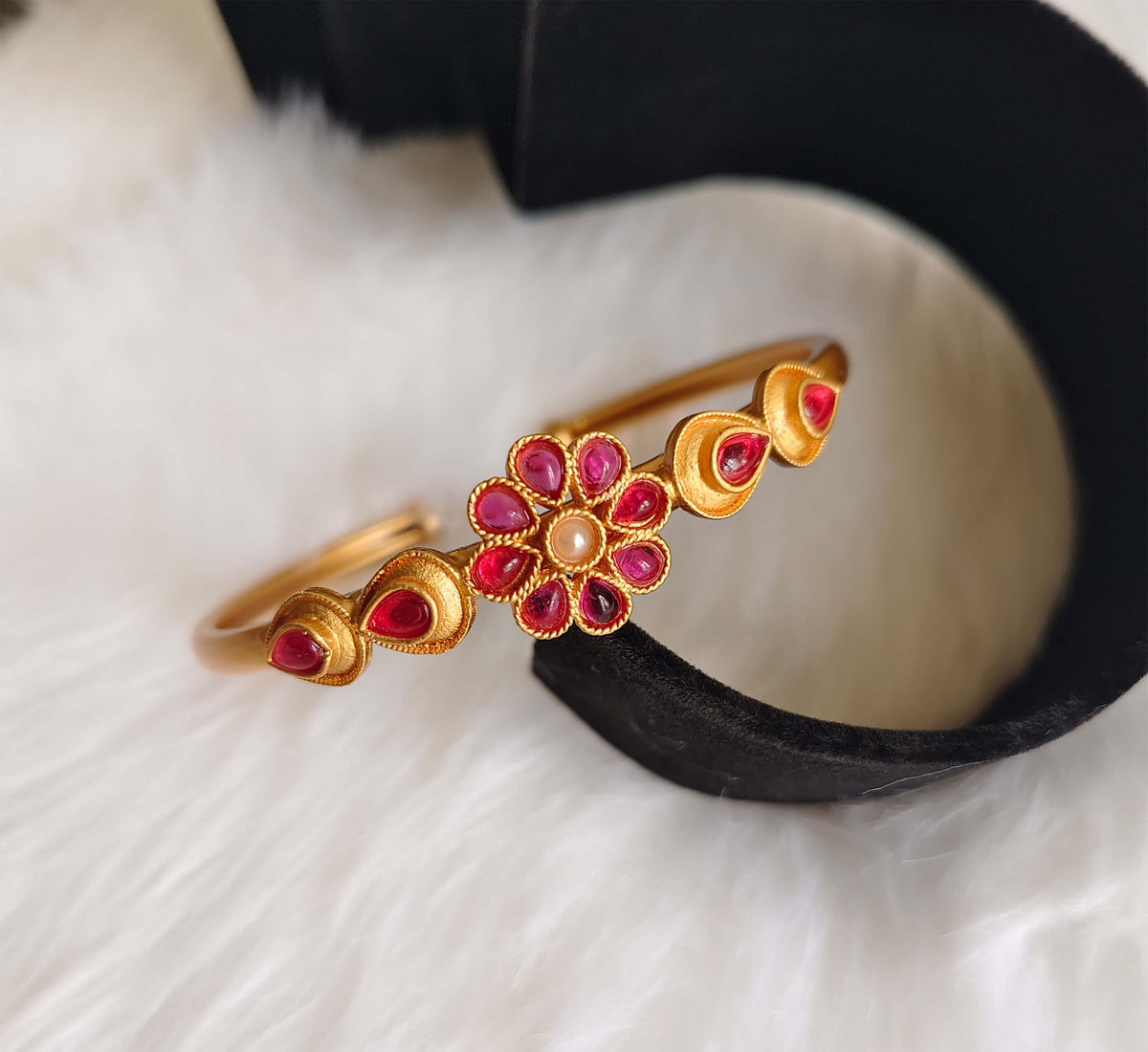 Matte Finish Pink Stone Floral Kada T3121